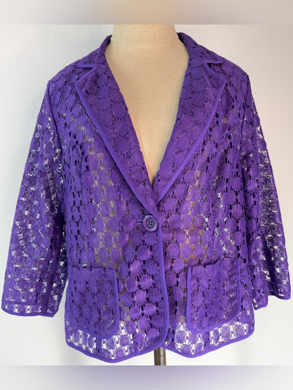 Chicos Purple Eyelet Lace Blazer Jacket Medium Sheer Boho Feminine Romantic Chic